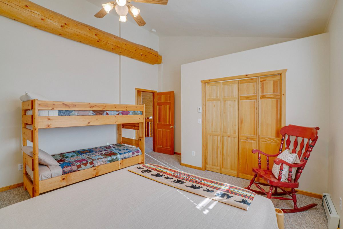 3 Bears Cabin photo 20